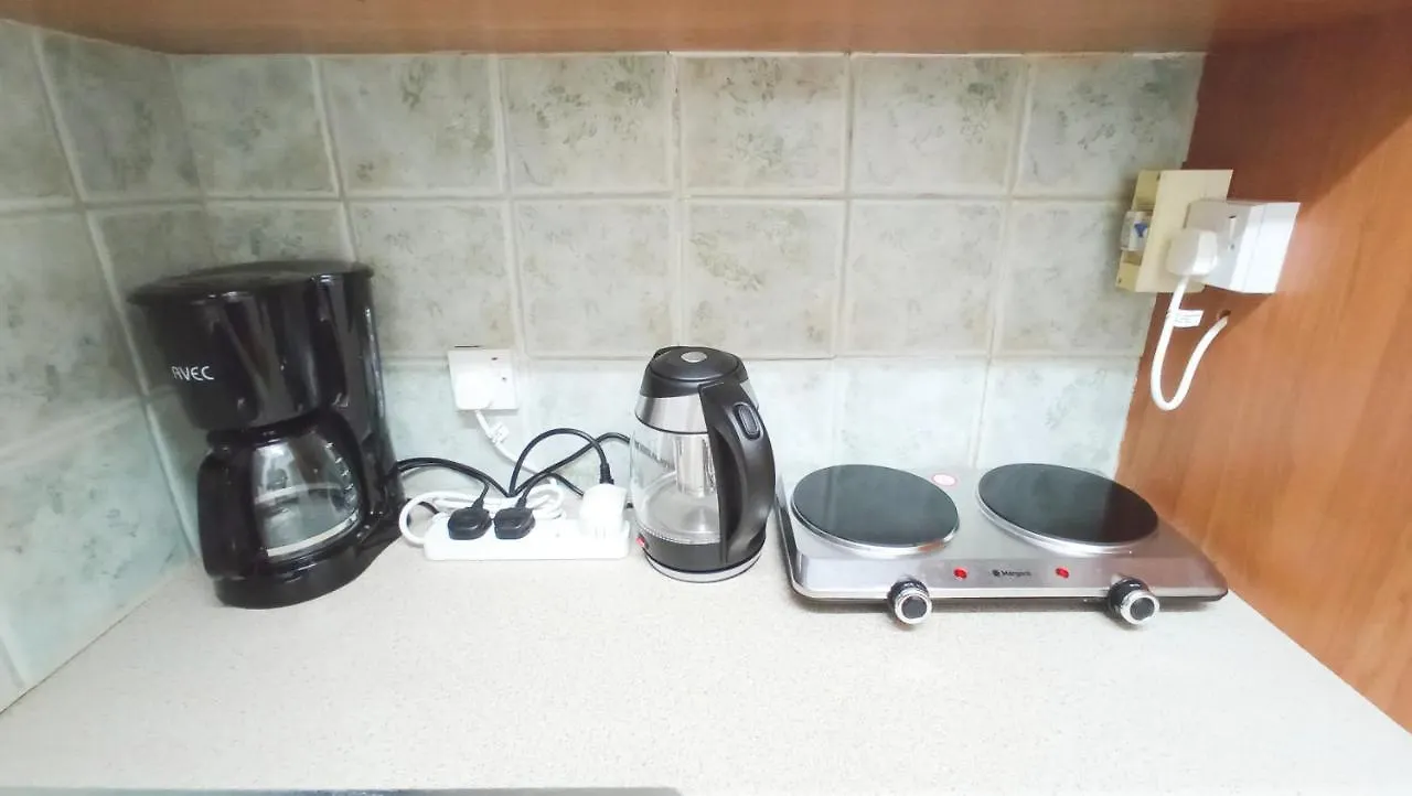 1A Beach & Business Apartment In The City Center! Larnaca